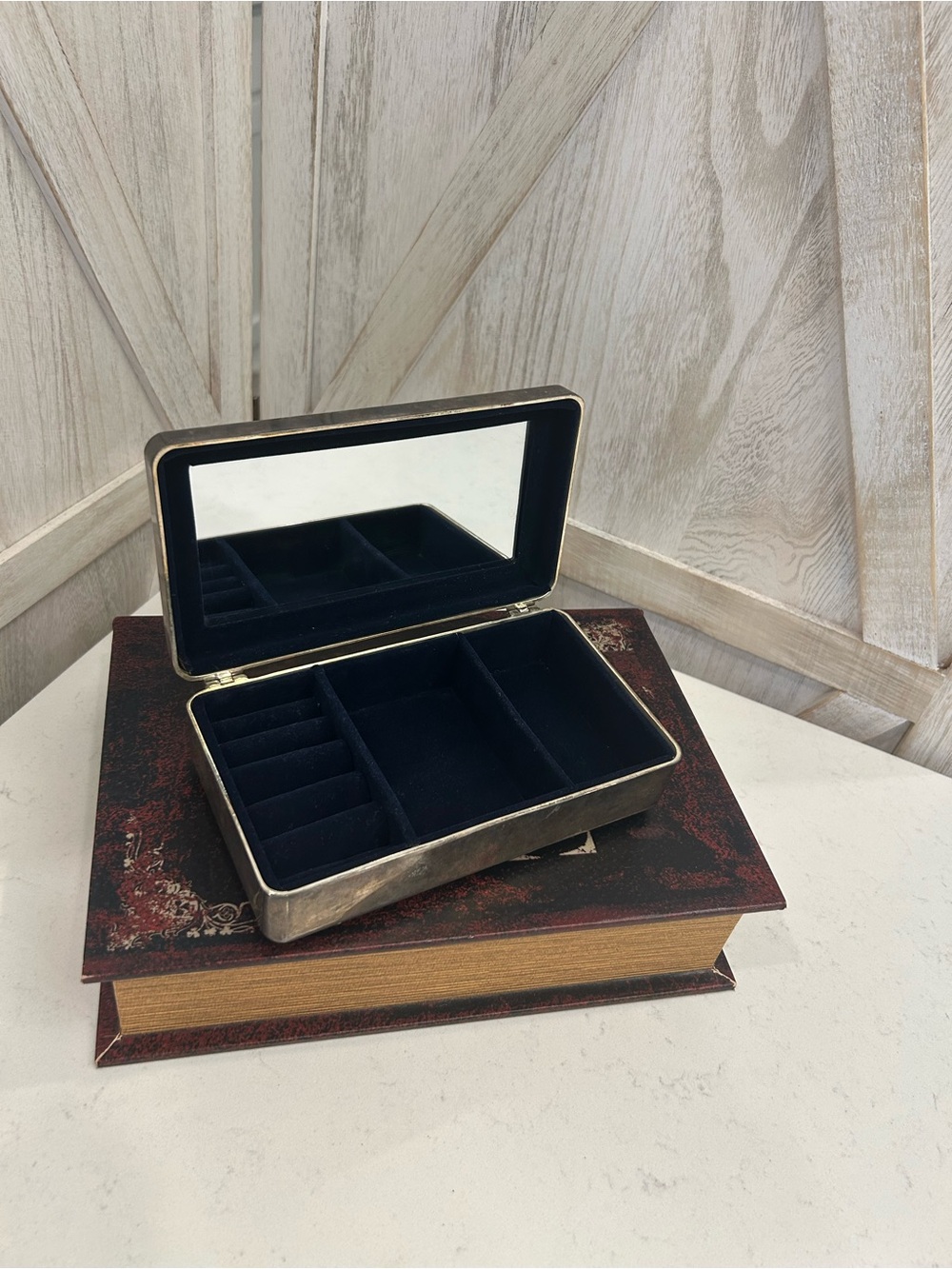Classic Silver-plated and Navy Jewelry Storage Box with Mirror